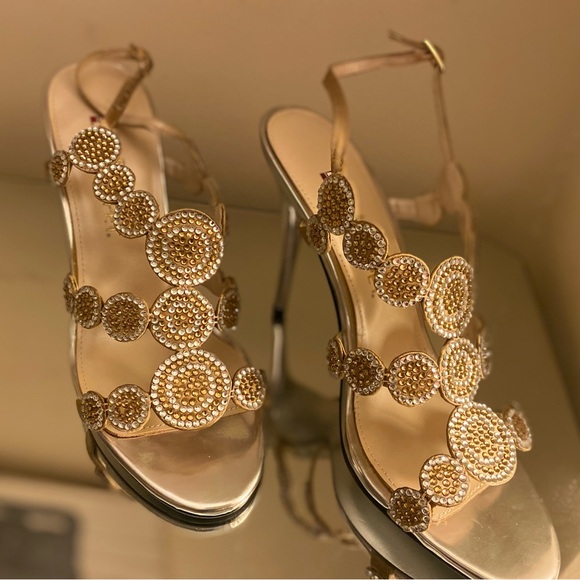 E! Hollywood x Macy’s Gold & Silver Embellished Sandals - Picture 2 of 6